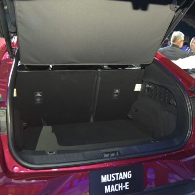 Hình ảnh xe Ford Mustang Mach-E 2026