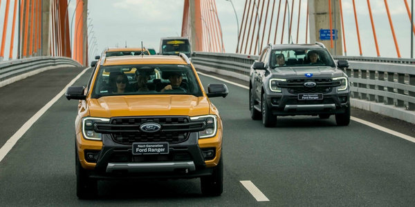 Tin vui cho chủ xe Ford Ranger và Raptor: Xe bán tải chính thức lưu thông như ô tô con Từ 01/7/2026